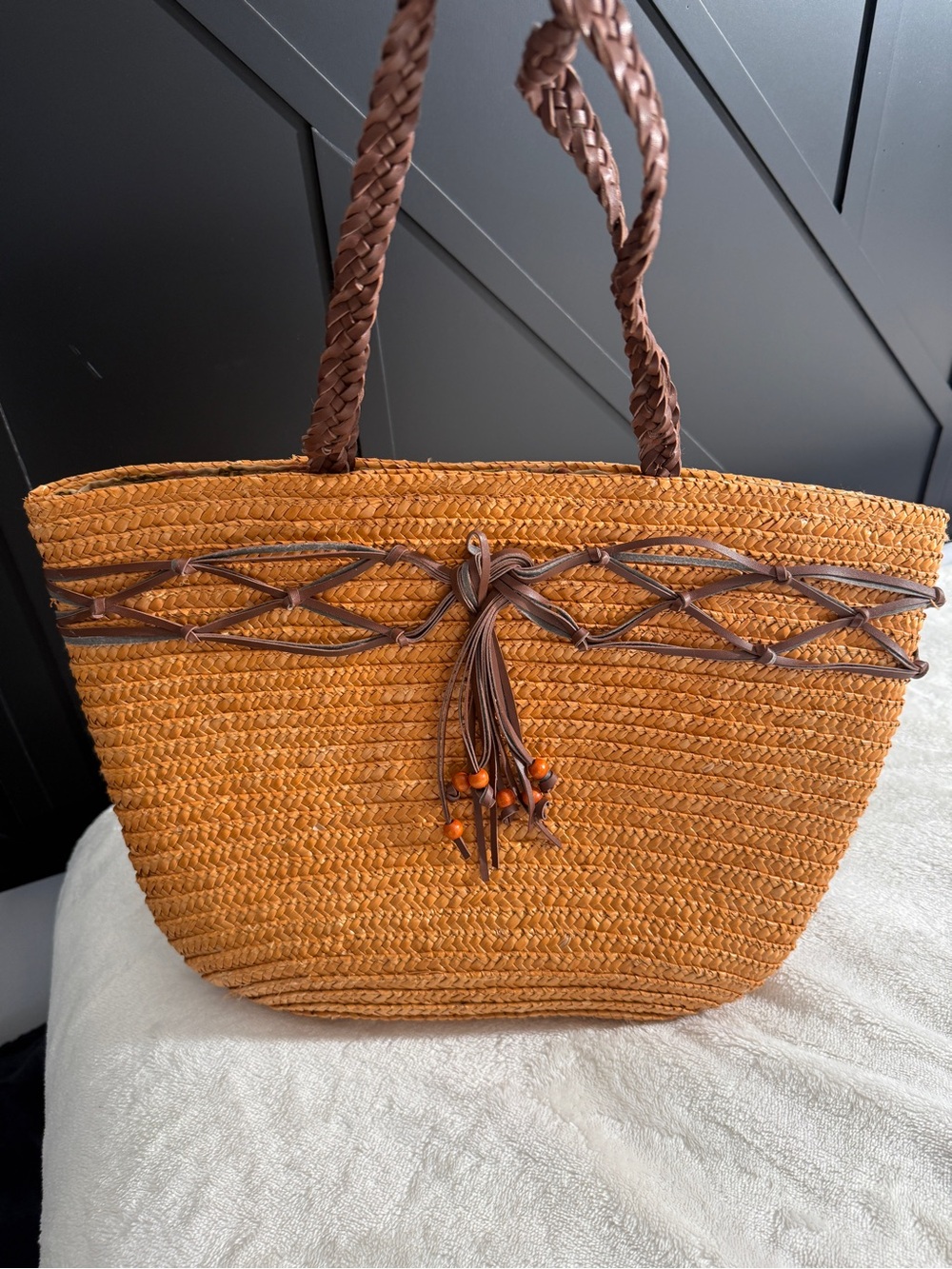 White Stag Boho Woven Straw Tote Bag with Faux Leather Tassel Detail - Picture 1 of 8